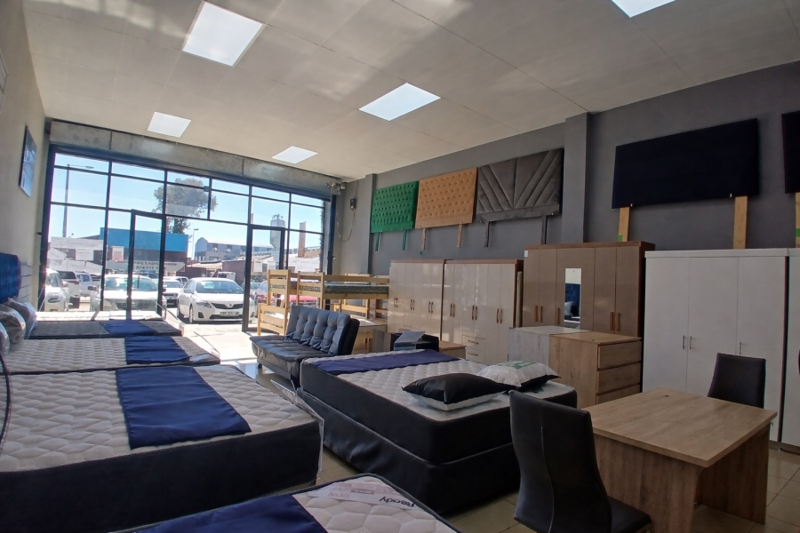 To Let Commercial Property for Rent in Lower Bo-dorp North West